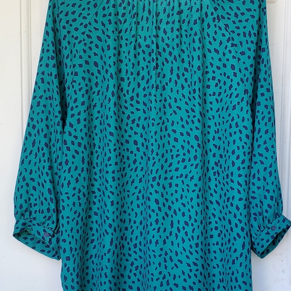 3/$30 Sheer Cleo Top - Picture 2 of 6